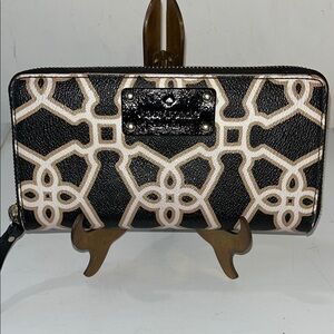 KATE SPADE NEW YORK MULTICOLORED MOROCCAN MARKET NEDA ZIP AROUND WALLET